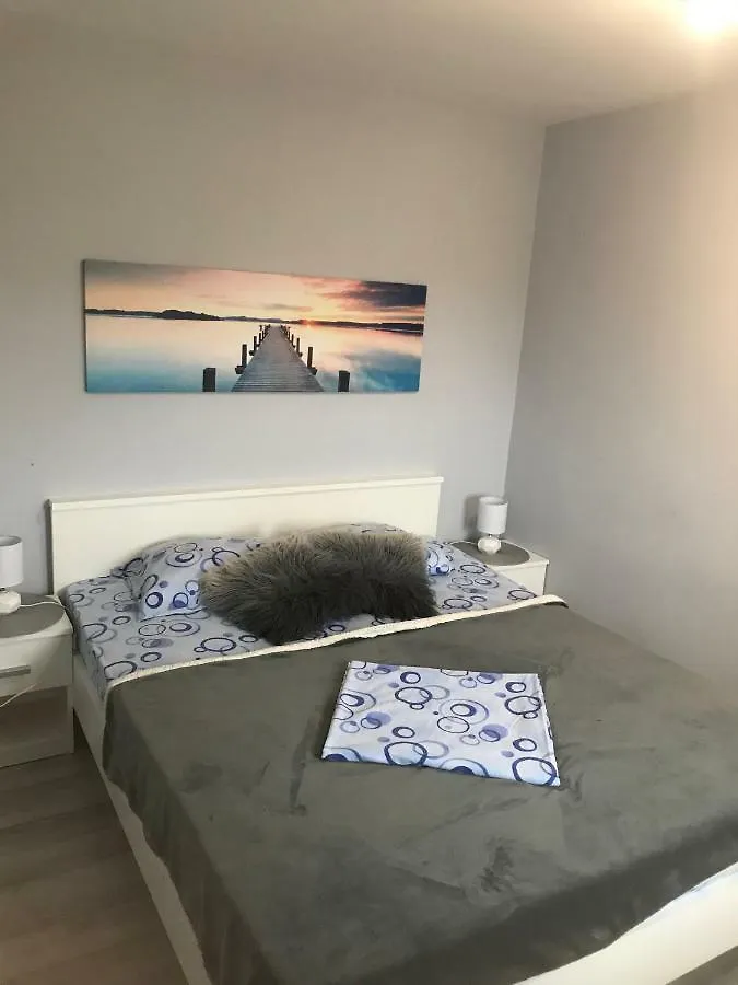 Apartman Nikol I Petra, 50M From The Beach Apartment Bibinje Croatia